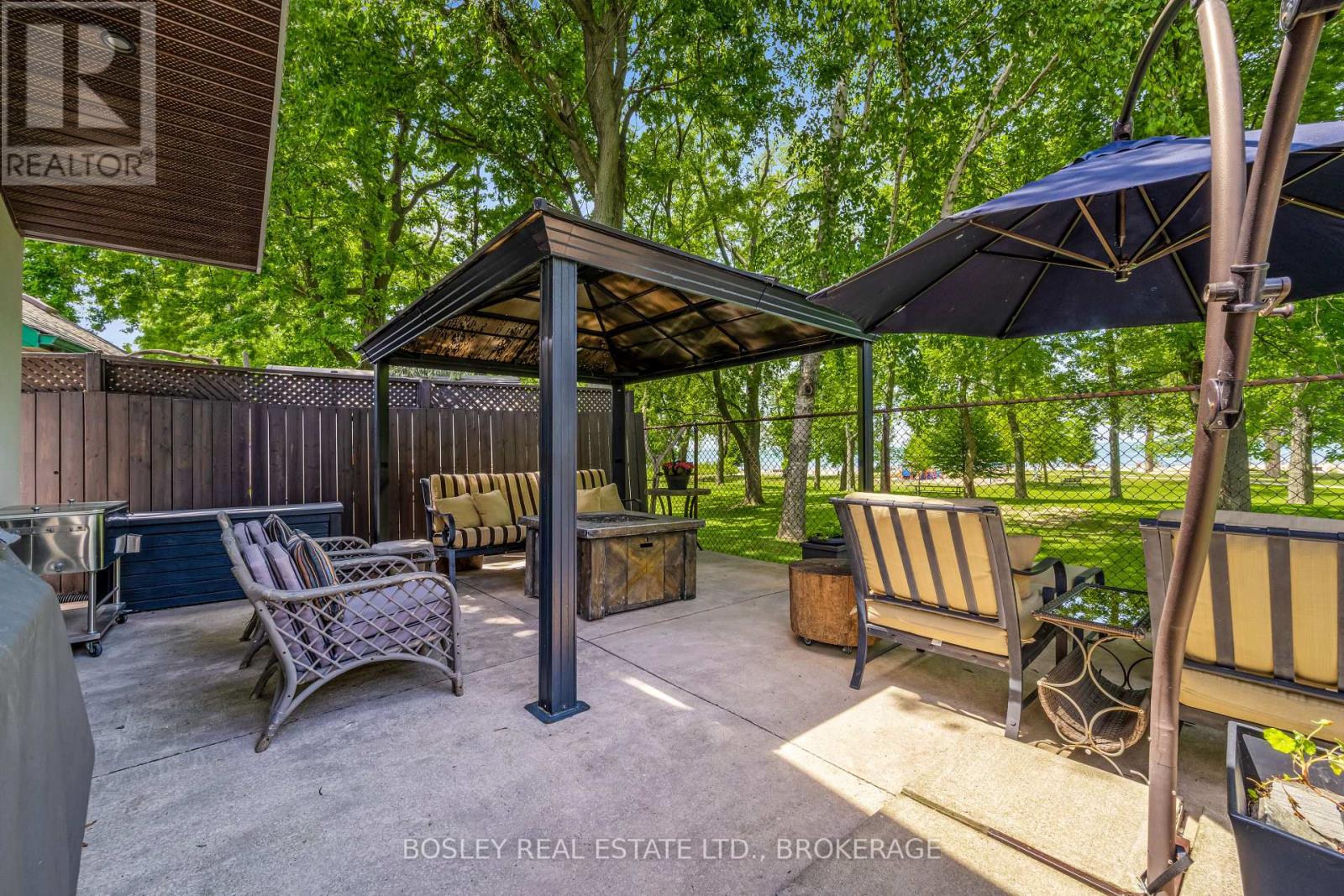 65 Bogart St, St. Catharines, ON L2M 1A2
