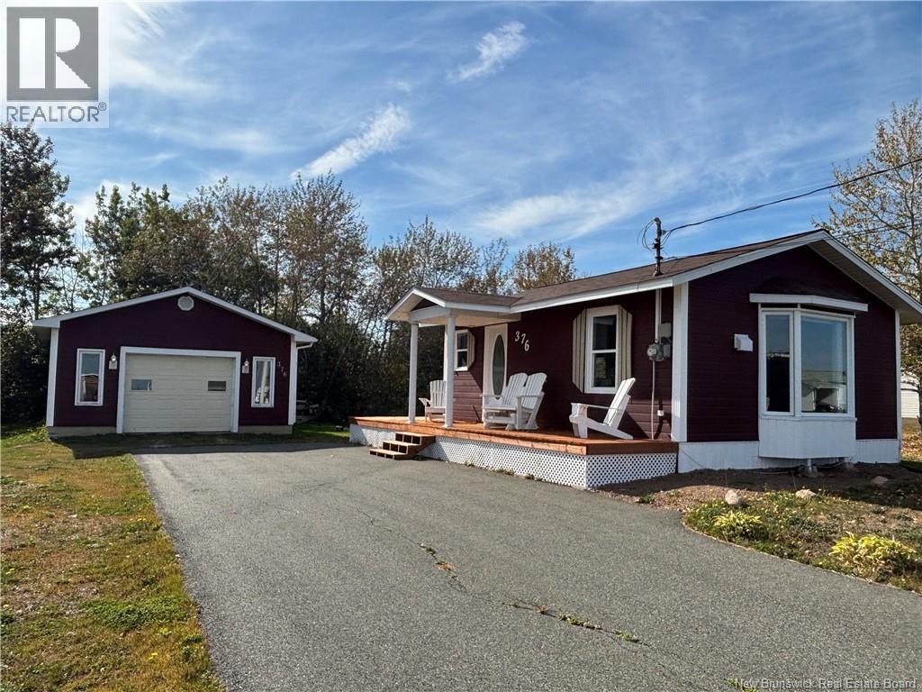 376 Rue Du Havre, Pointe-Verte, NB E8J 2S9