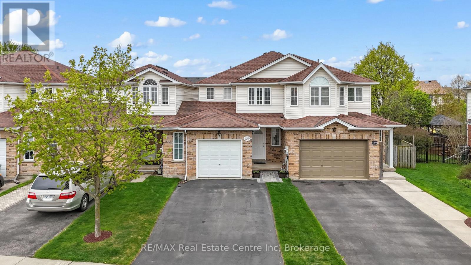 139 Gosling Gdns, Guelph, ON N1G 5E6