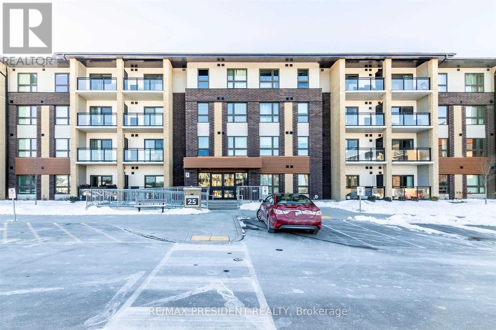 303 25 Kay Cres, Guelph, ON N1L 0P2