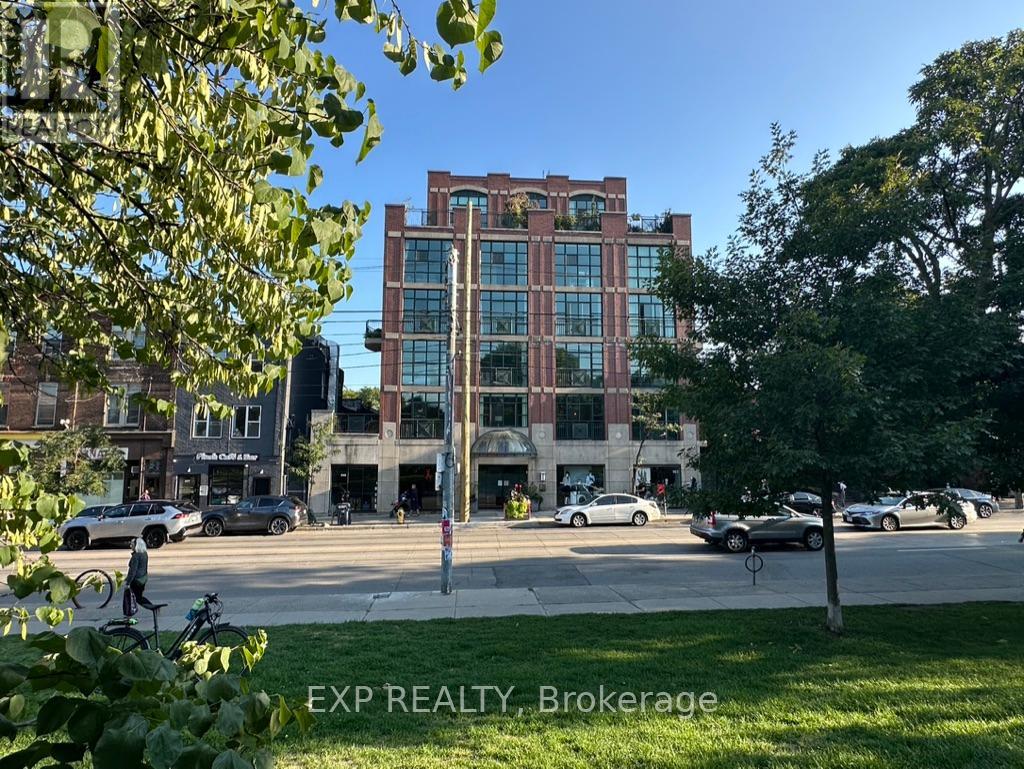 201 901 Queen St W, Toronto, ON M6J 3X4