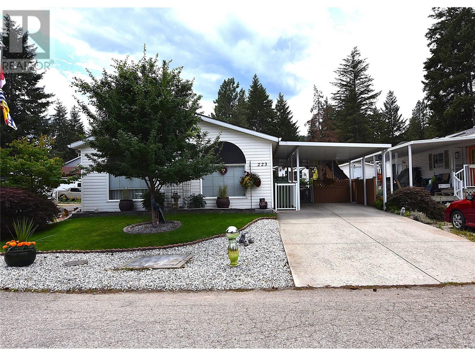 223 Cougar St, Vernon, BC V1H 2A1