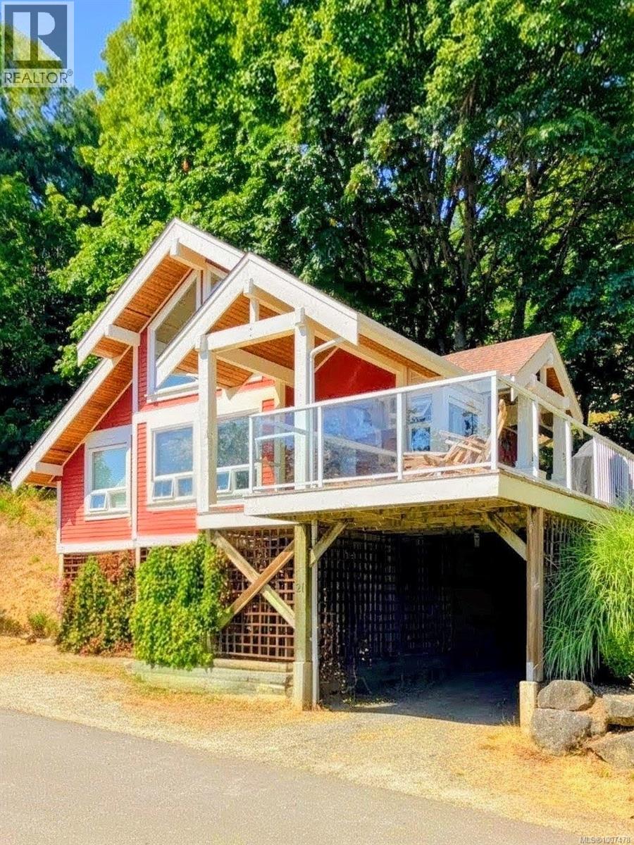2315 Mackinnon Rd Unit 21c Rd, Pender Island, BC V0N 2M1