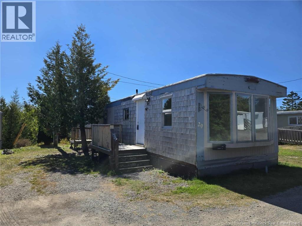 20 Edison Cres, Saint John, NB E2M 5X3