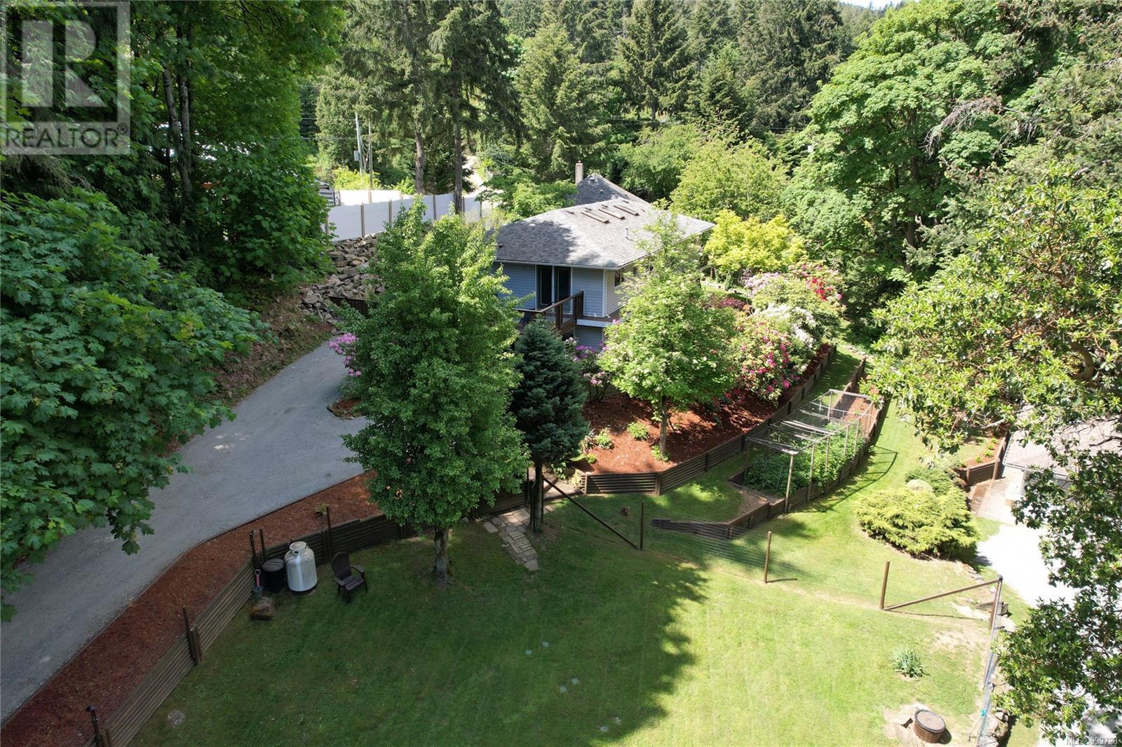 141 Cranberry Rd, Salt Spring, BC V8K 2G8