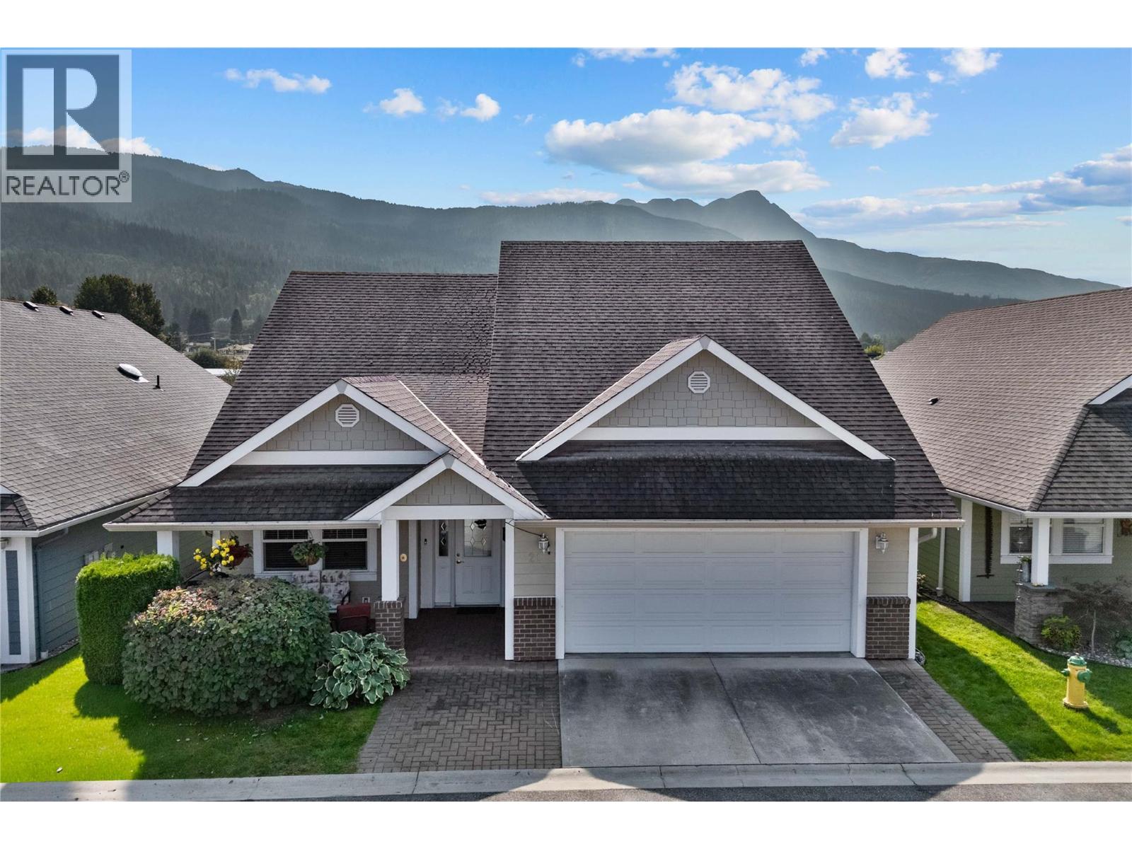 1231 10th Street Sw Unit 21 Lot Apt 21, Salmon Arm, BC V1E 0A5