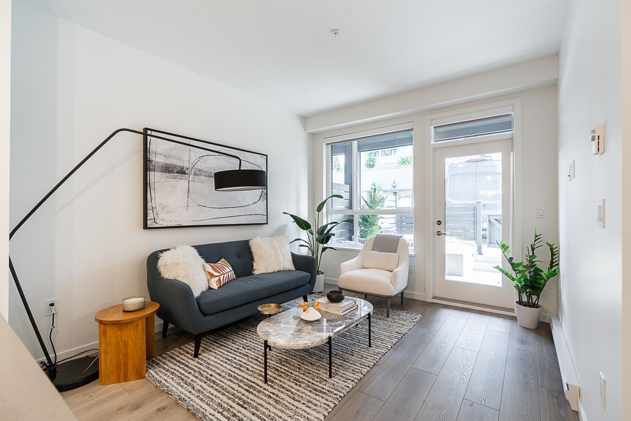 7936 206 Street Unit 610, Langley, BC V2Y 3X8
