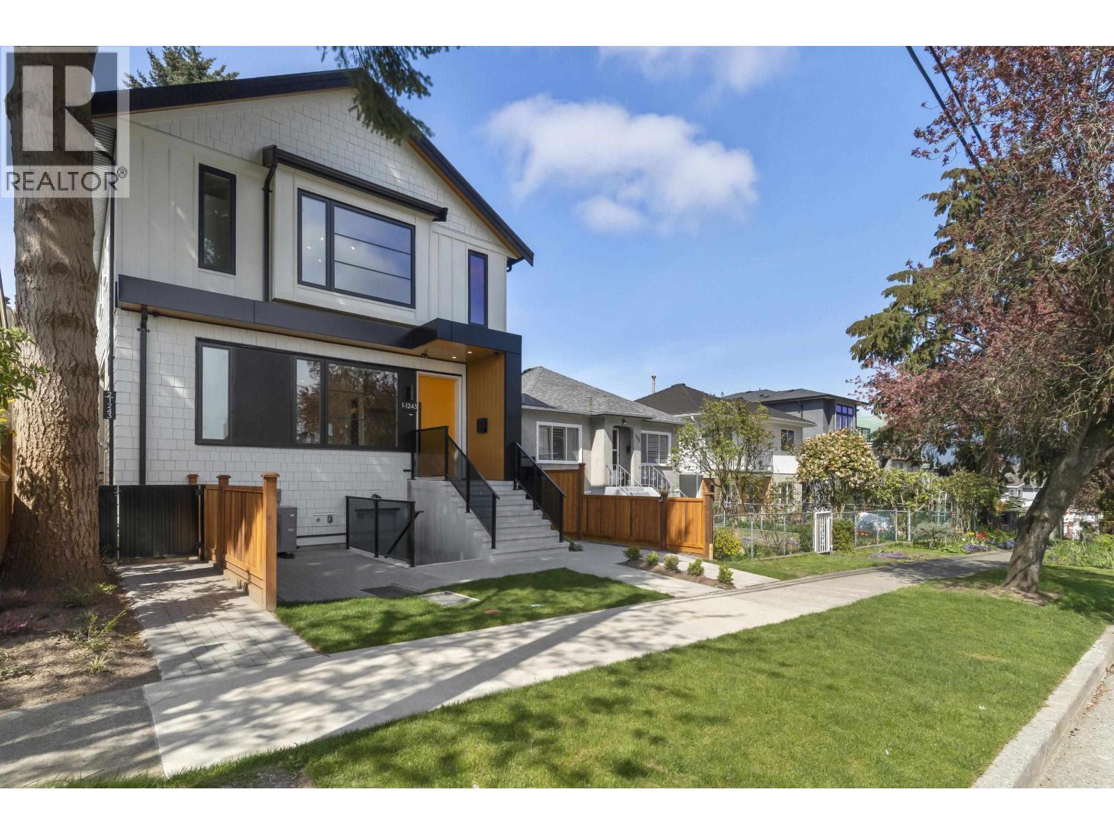 1243 Nootka Street Unit 1, Vancouver, BC V5K 4E6