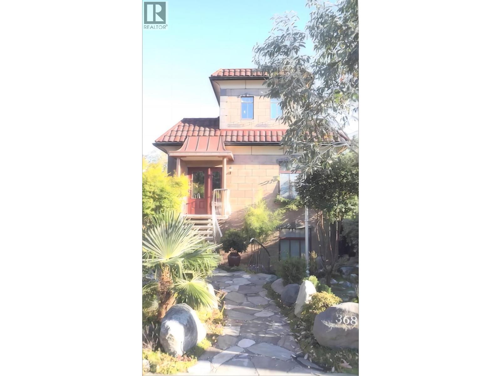 368 E 33rd Ave, Vancouver, BC V5V 2Z9