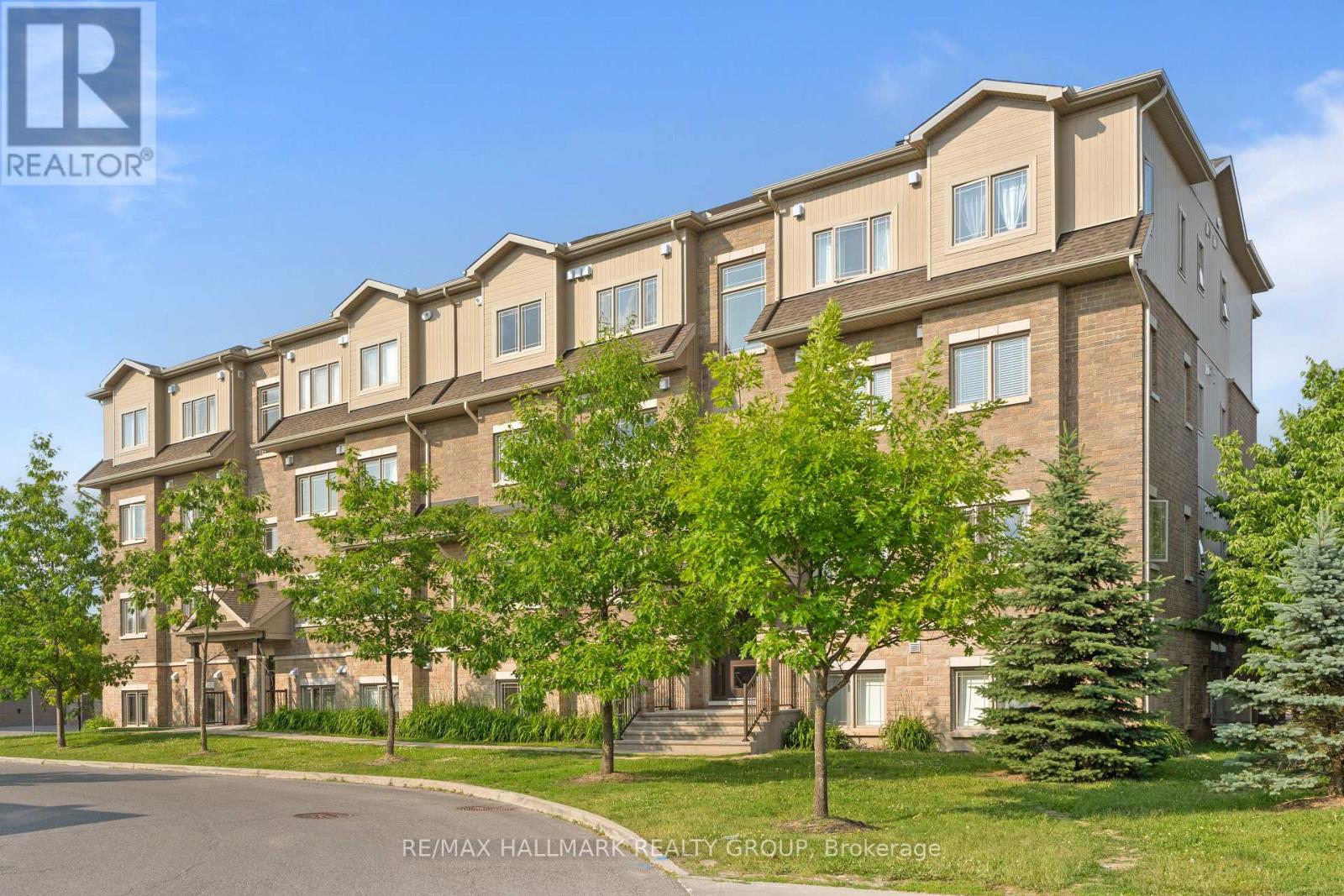6 192 Springbeauty Ave, Ottawa, ON K2J 6B4