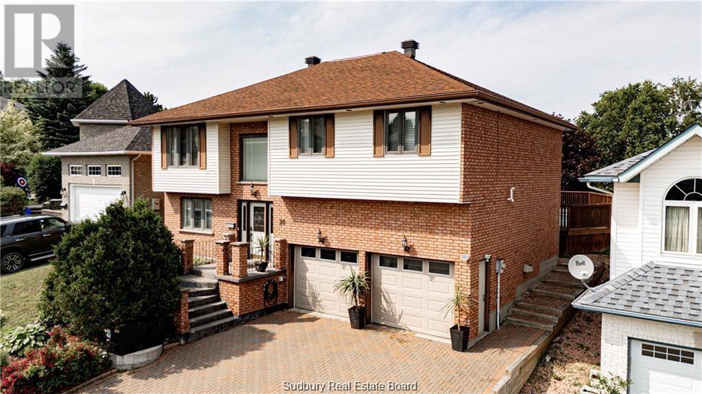 20 Forestdale, Sudbury, ON P3A 5X1