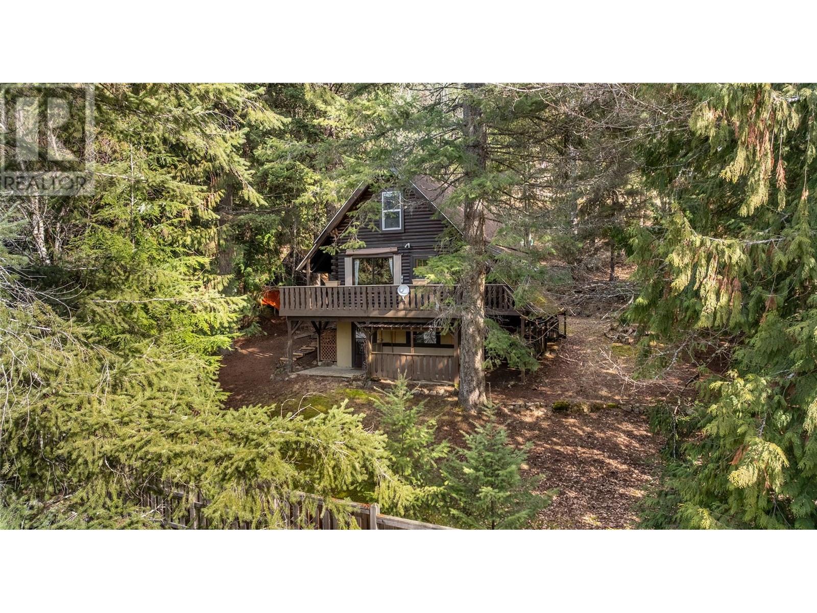 16253 Selkirk Rd, Crawford Bay, BC V0B 1E0
