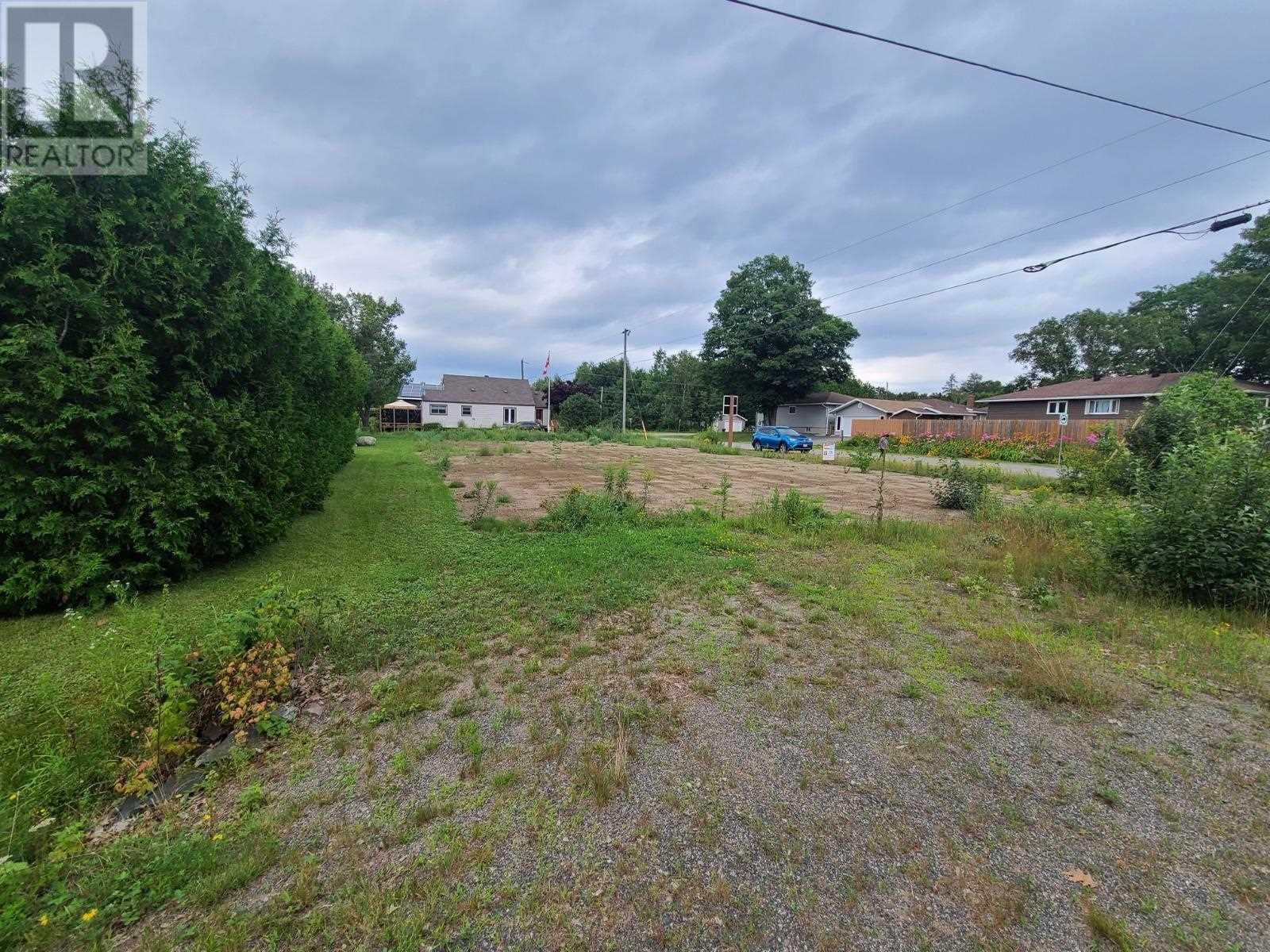 206 Youngfox Rd, Blind River, ON P0R 1B0