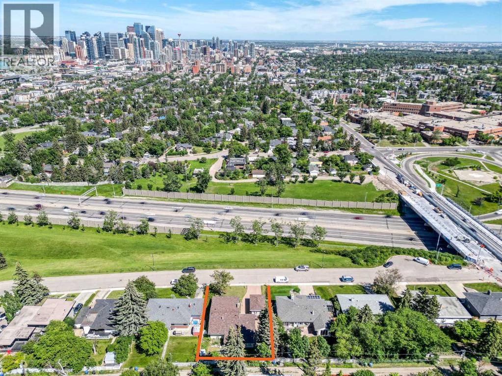22 Street Sw Unit 1721, Calgary, AB T3C 1H4