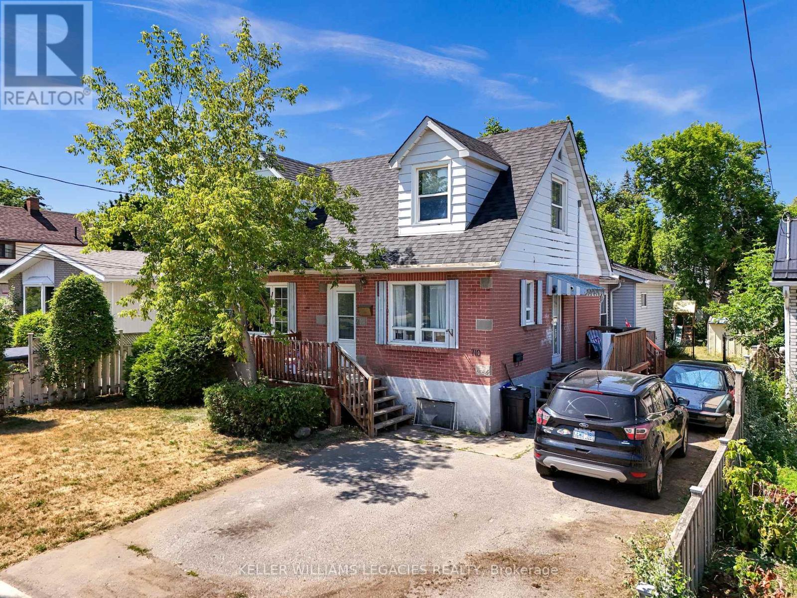 710 Cameron St, Peterborough, ON K9J 3Z8
