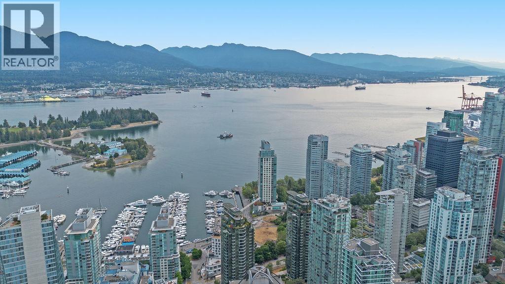 738 Broughton Street Unit 601, Vancouver, BC V6G 3A7