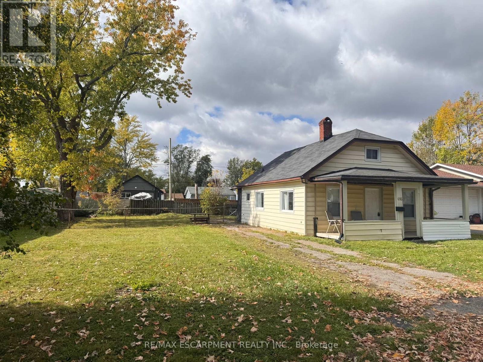 495 Grandview Rd, Fort Erie, ON L2A 4T7