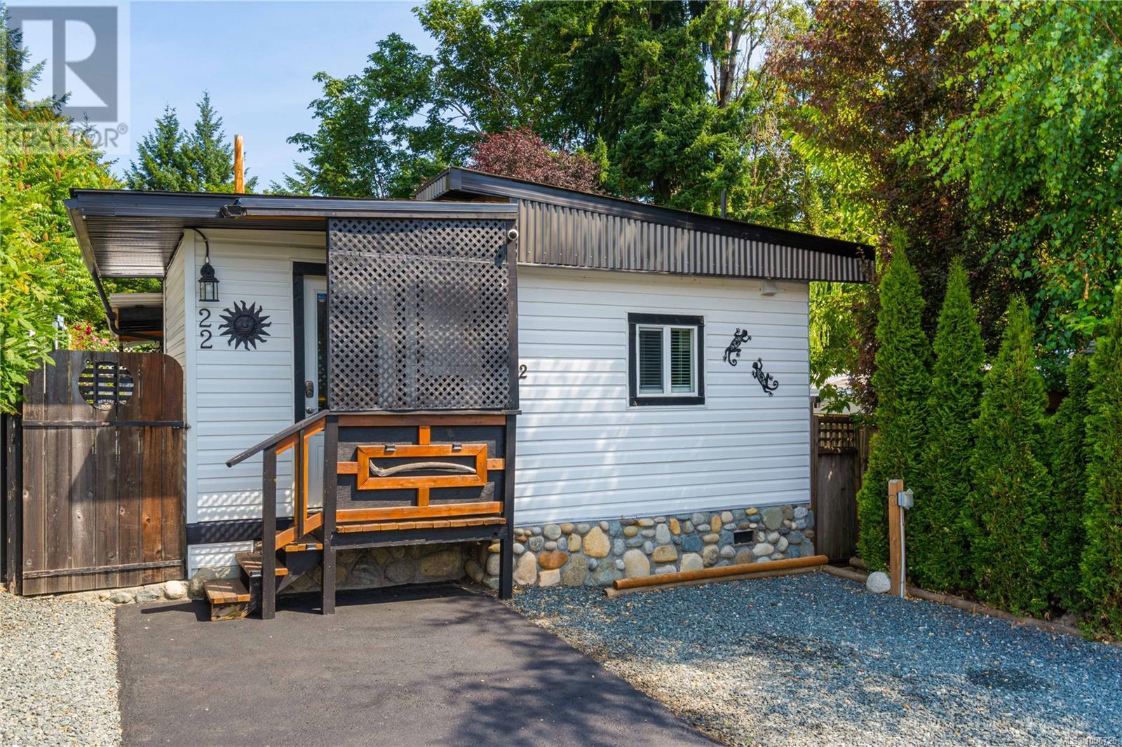 1226 Lawlor Rd Unit 22 Rd, Nanaimo, BC V9R 6L6