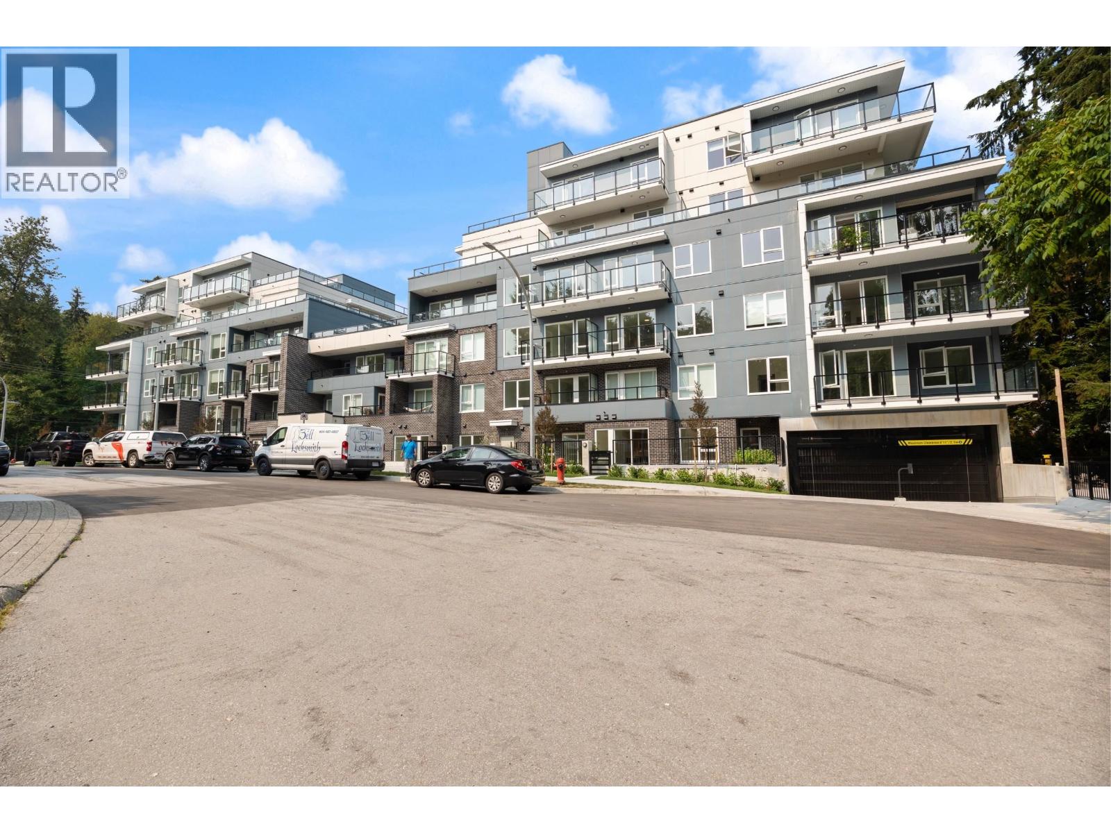 2002 St George Street Unit 116, Port Moody, BC V3H 0N4