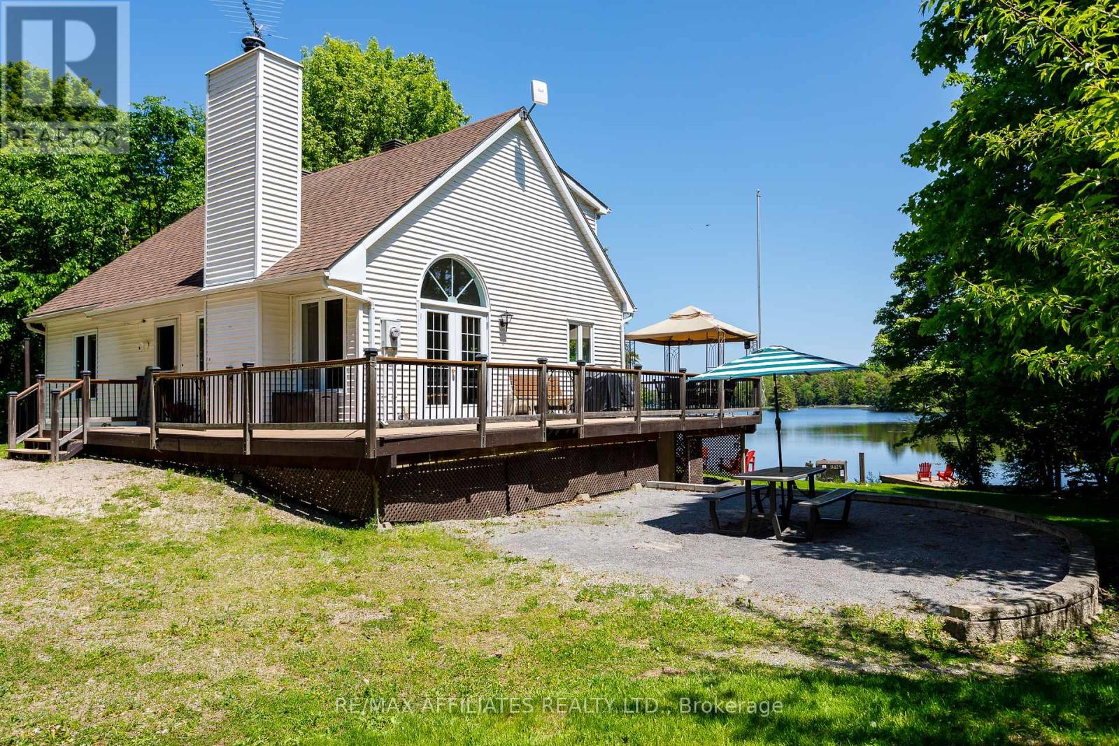 114 763 Narrows Lock Rd, Rideau Lakes, ON K0G 1V0