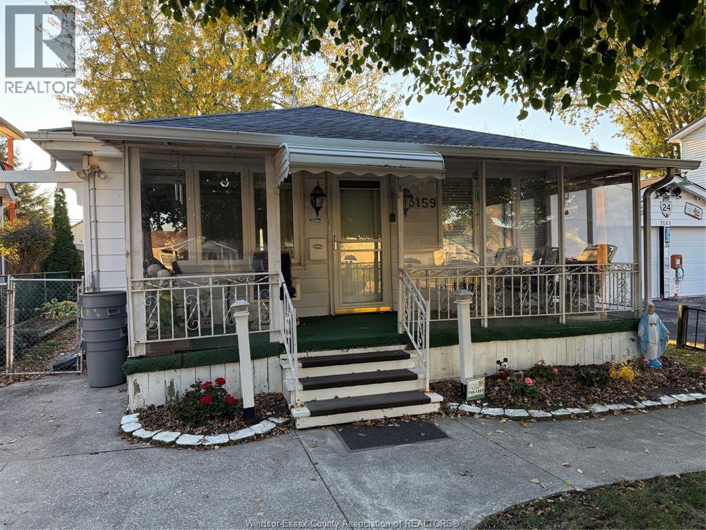 3159 Byng Rd, Windsor, ON N8W 3G8