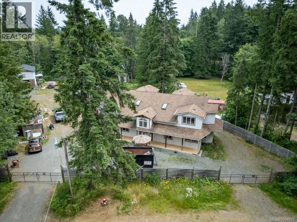 2524 Macaulay Rd, Black Creek, BC V9J 1B5