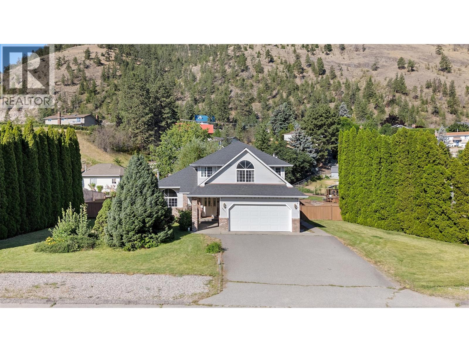 6411 Newton Rd, Summerland, BC V0H 1Z7
