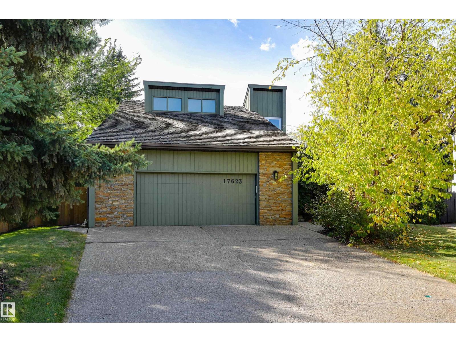53 Av Nw Unit 17623, Edmonton, AB T6G 1M4