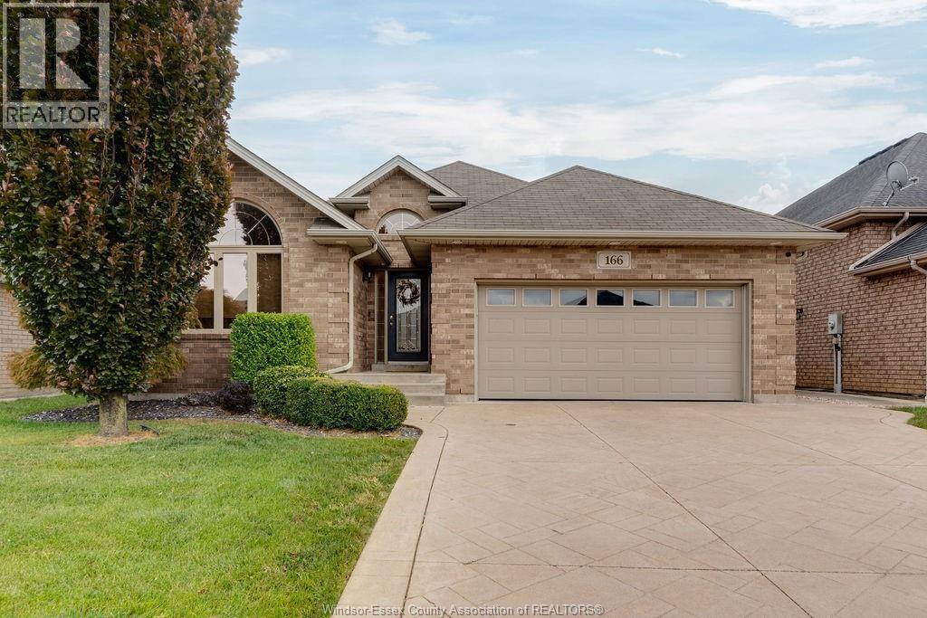 166 Branton Cres, Lakeshore, ON N9K 1E6