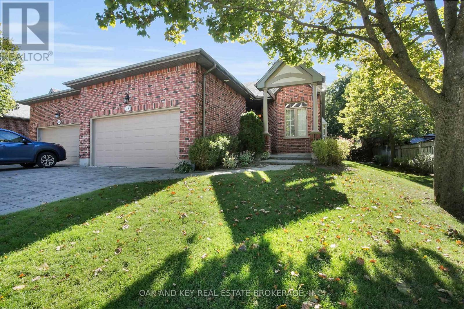 38 Quinella Pl, London, ON N6K 4H2