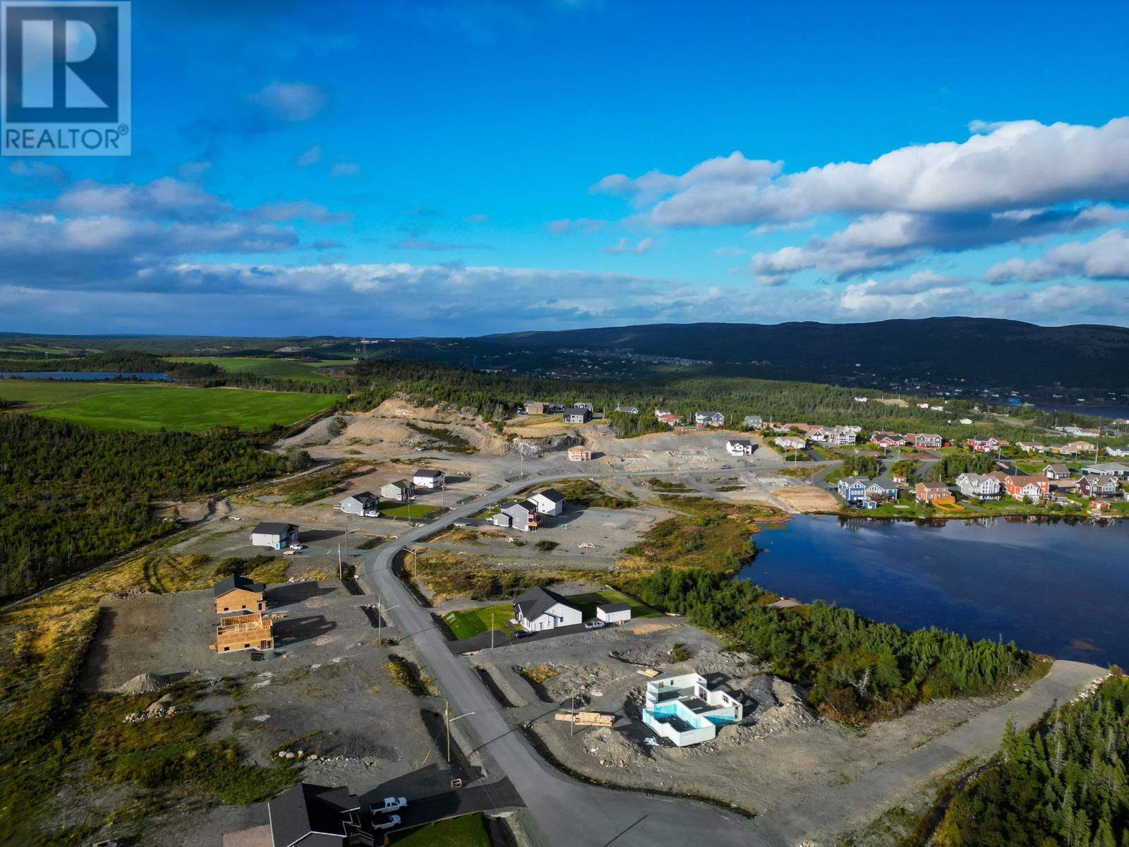 126 Island Cove Rd, Bay Bulls, NL A0A 4K0