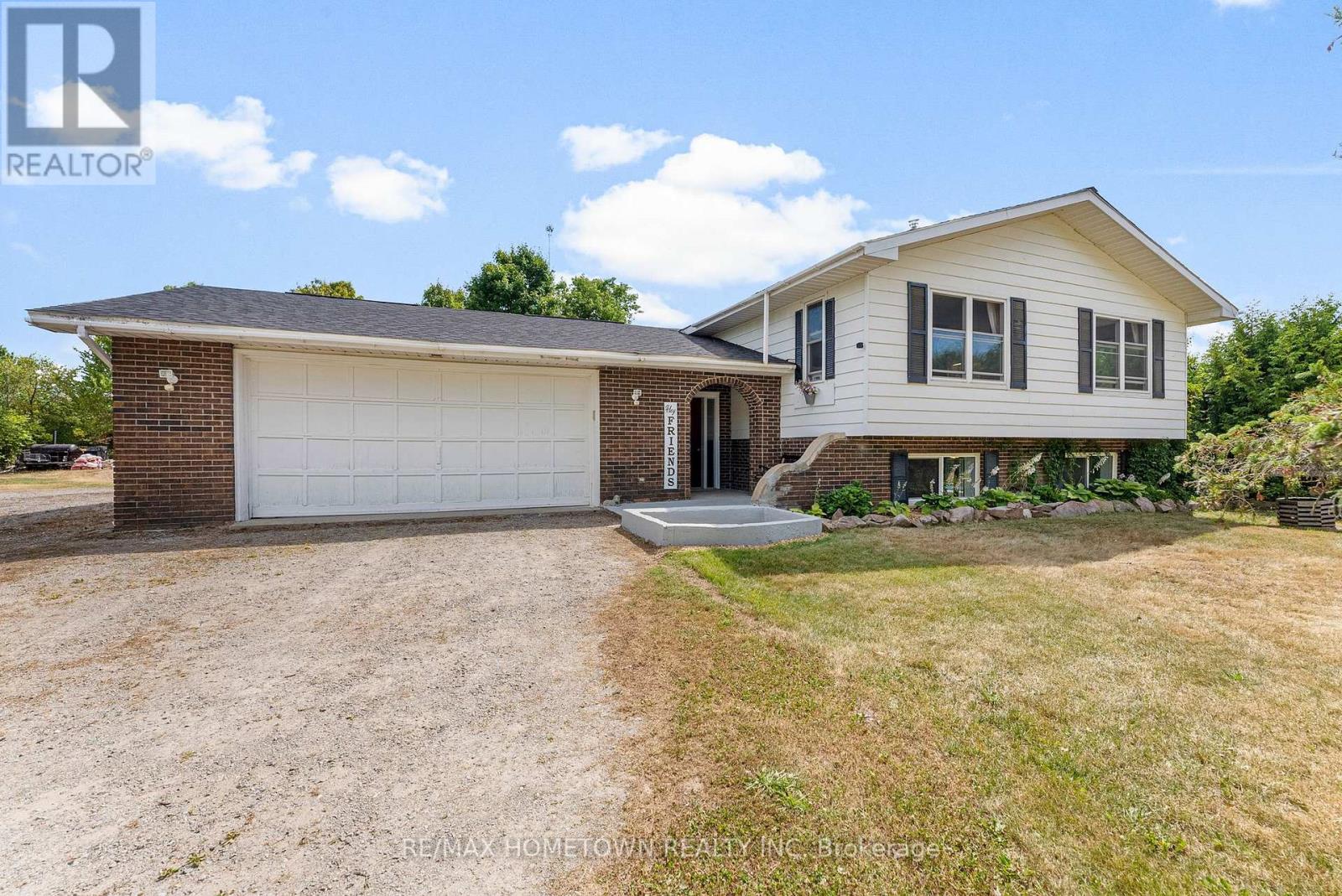 577 County Park Rd, Athens, ON K0E 1B0