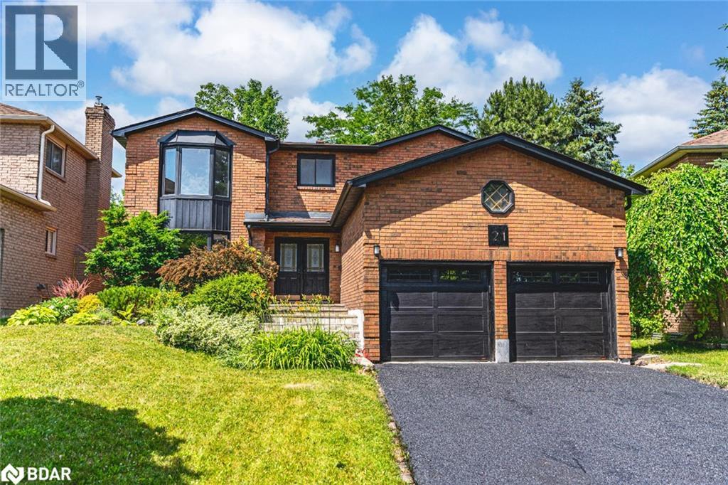 21 Autumn Ln, Barrie, ON L4N 6G8