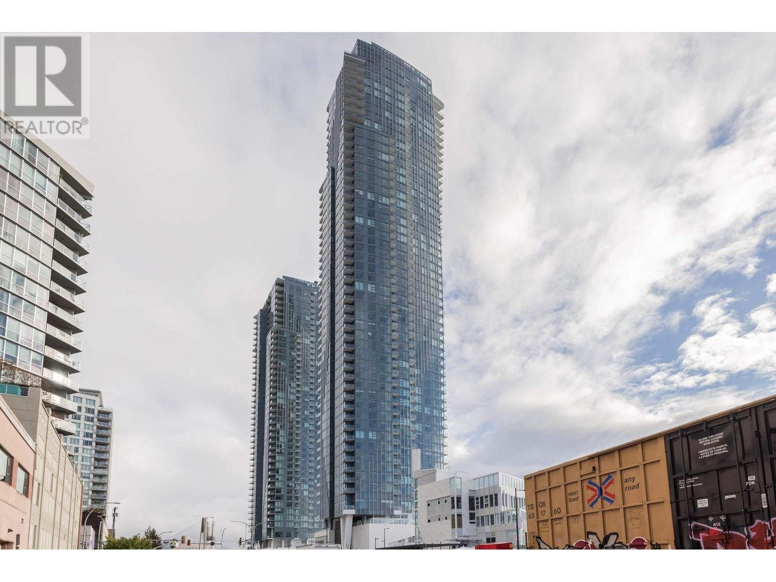 680 Quayside Drive Unit 4505, New Westminster, BC V3M 0P2