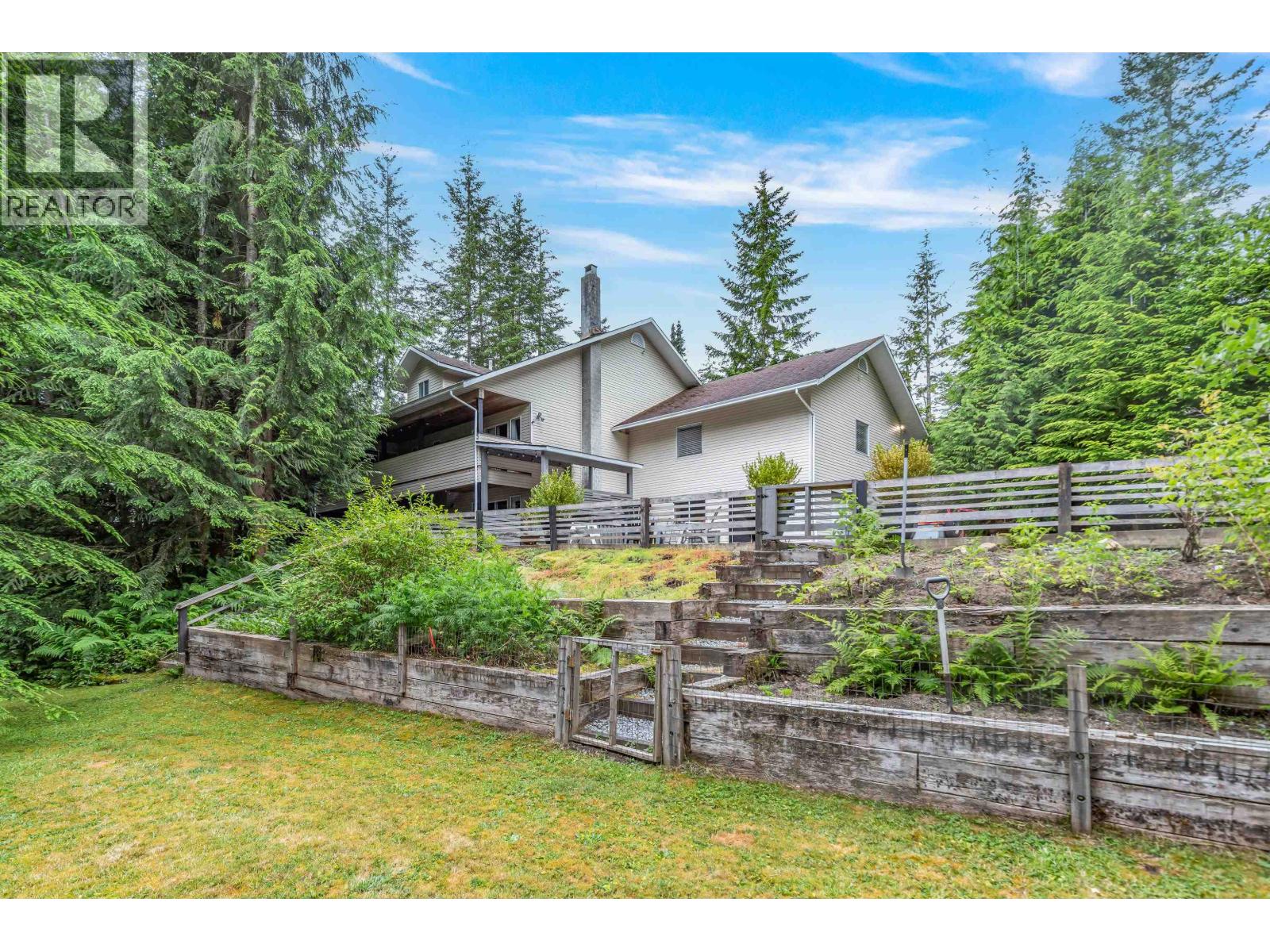 27740 Sayers Cres, Maple Ridge, BC V2W 1N4