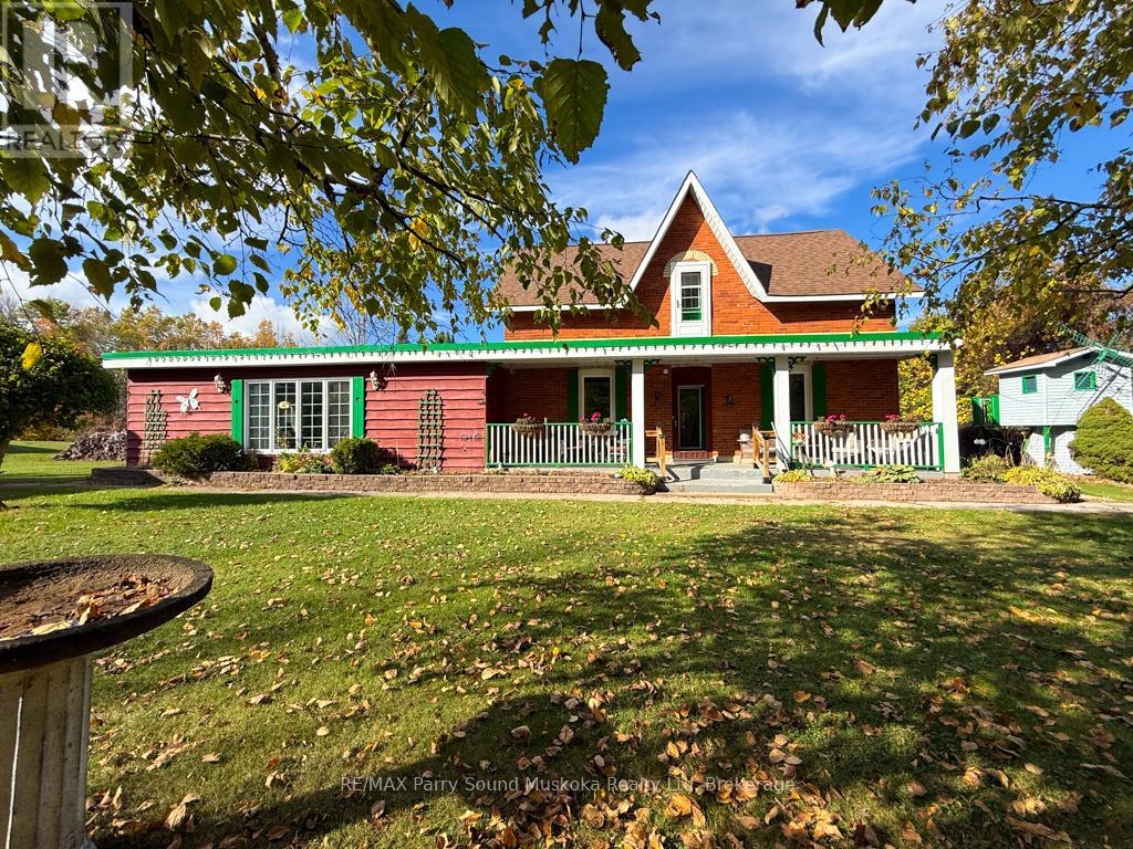 1862 Division Rd W, Severn, ON L3V 6H2