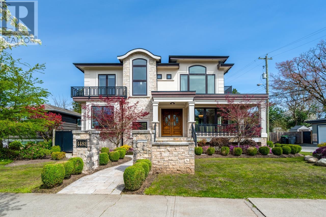 4482 Brakenridge St, Vancouver, BC V6L 2H2