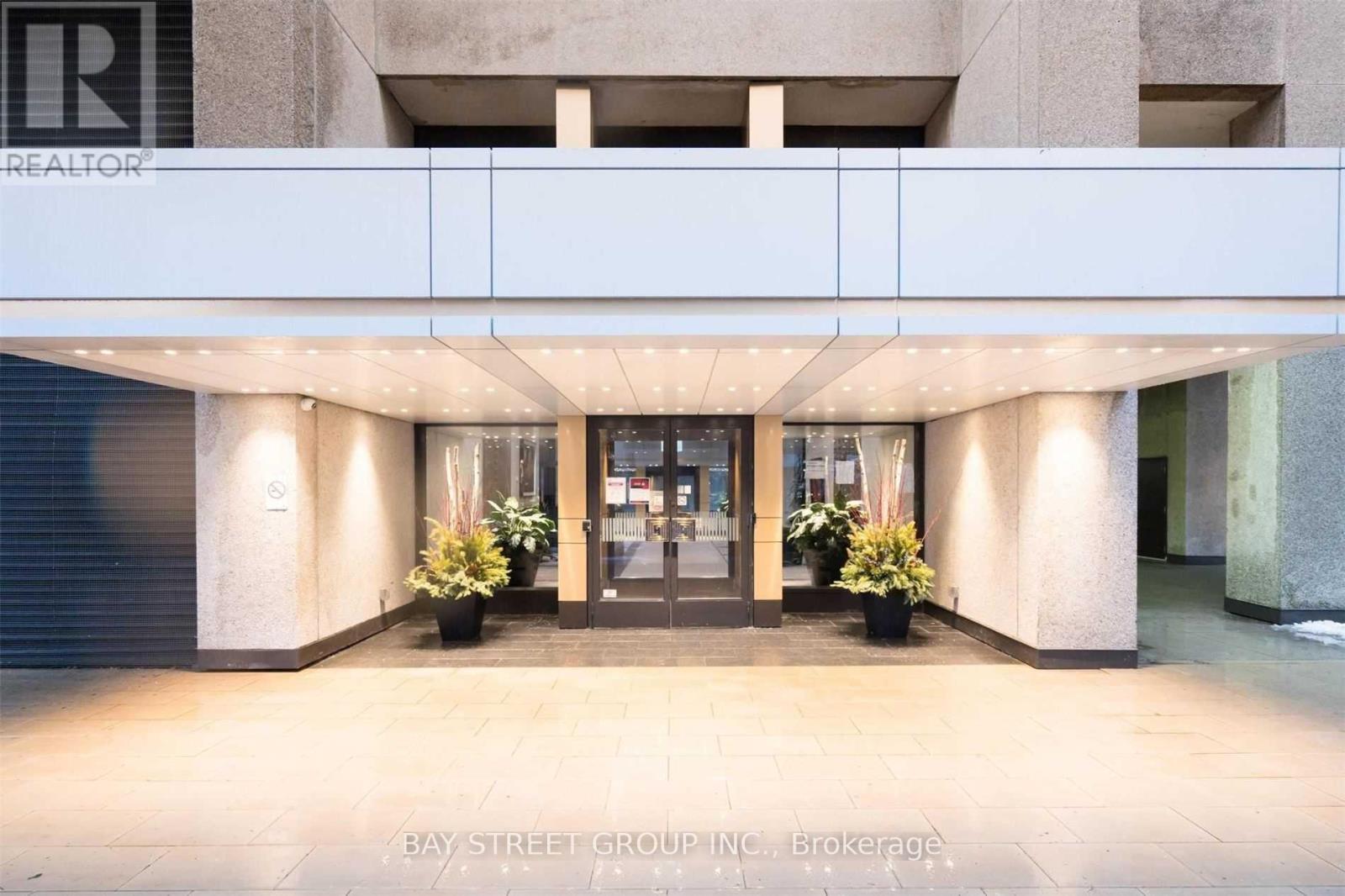 3019 33 Harbour Sq, Toronto Waterfront Communities, ON M5J 2G2