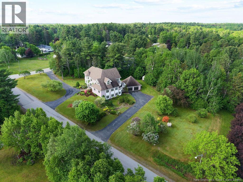 18 Breau Ave, Miramichi, NB E1N 6M8