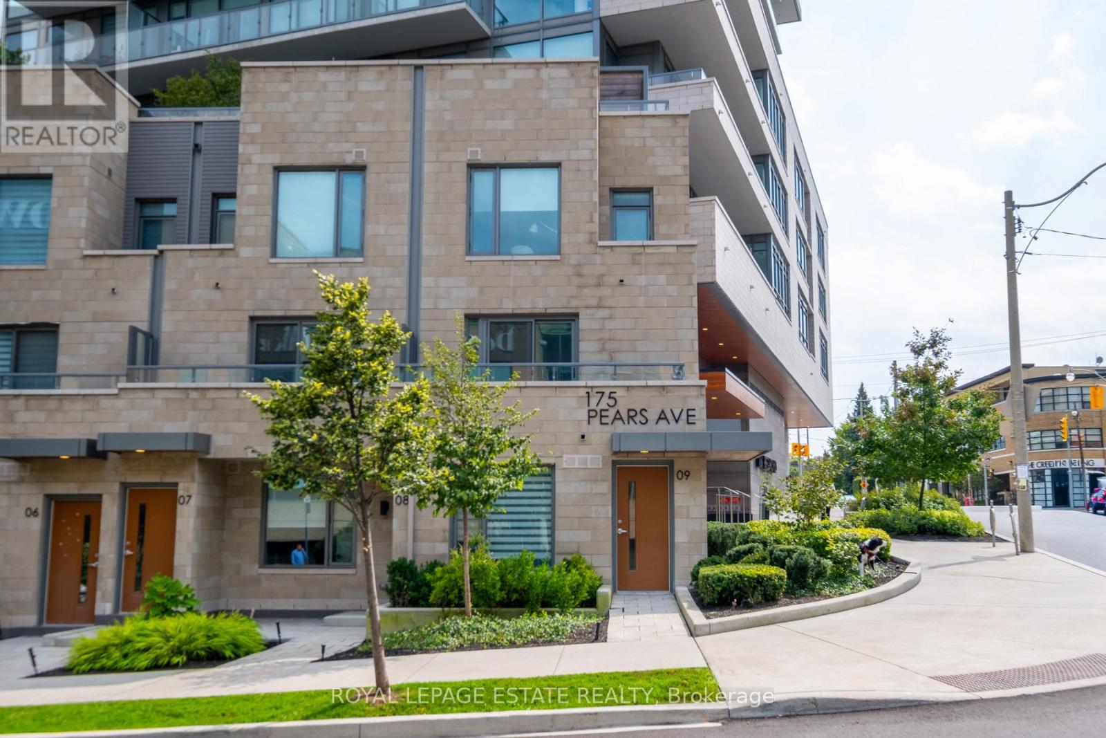175 Pears Avenue, Toronto Annex, ON M5R 0C1