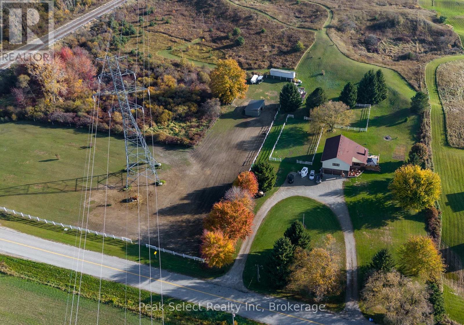 20076 Cherryhill Rd, Thames Centre, ON N0M 2M0