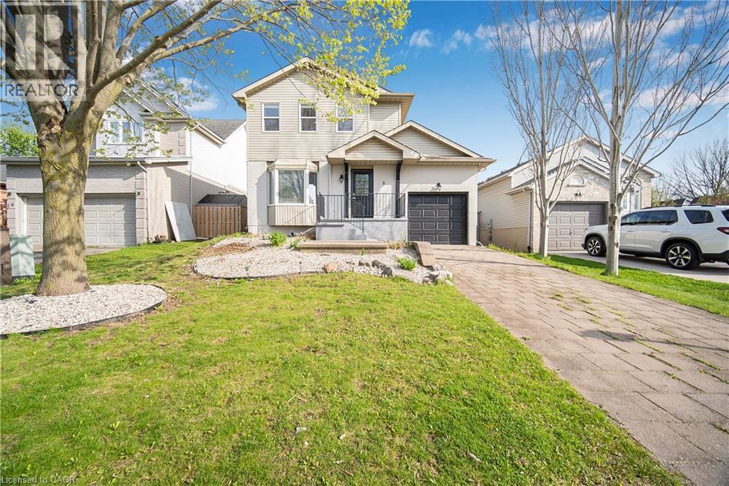 6 Eula White Pl, London, ON N5Z 5C2