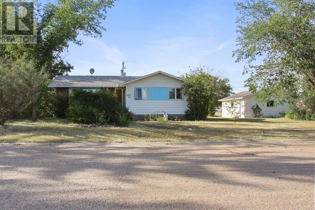 48 Street Unit 4840 #4840, Hardisty, AB T0B 1V0
