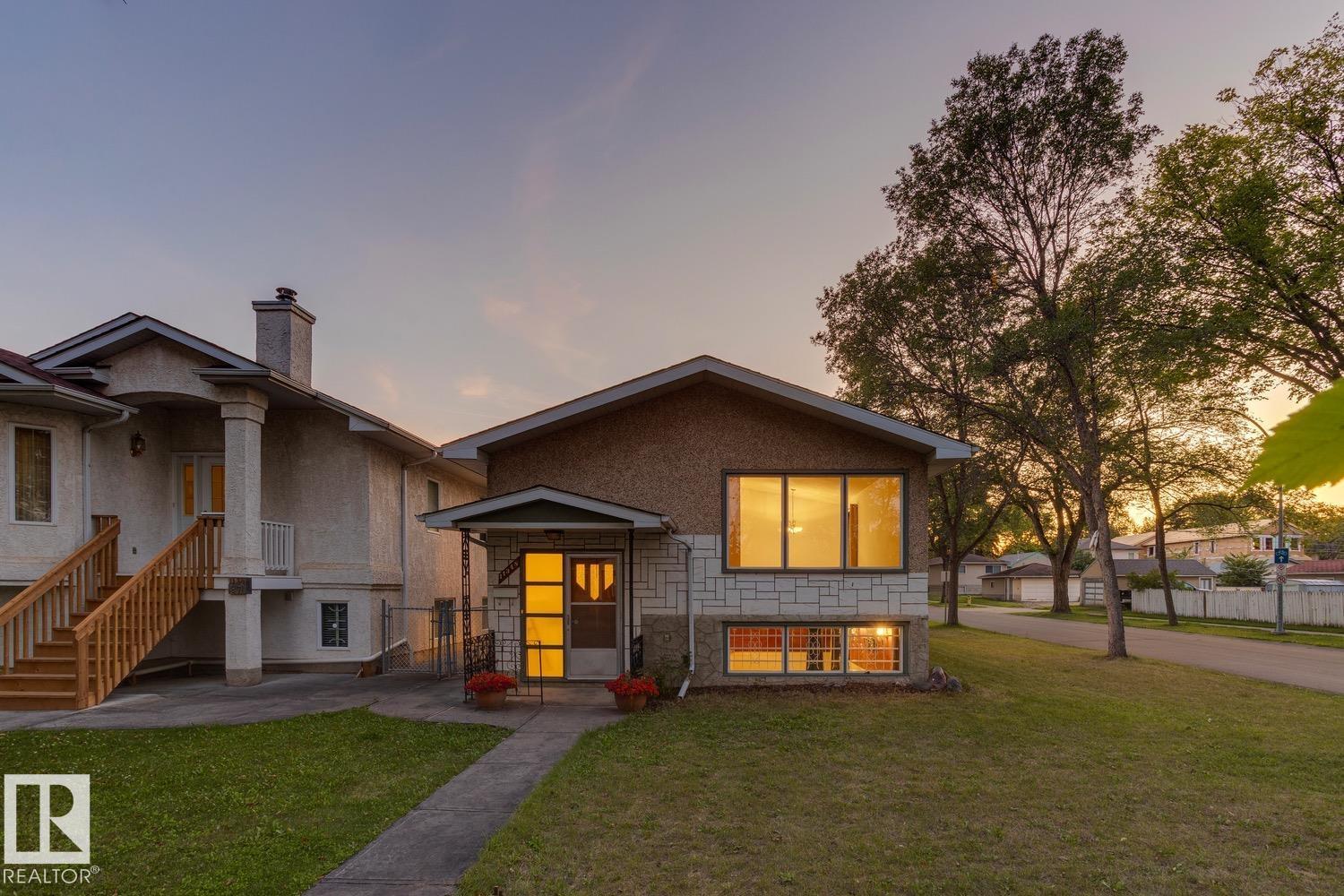 87 St Nw Unit 11348, Edmonton, AB T5B 3L9