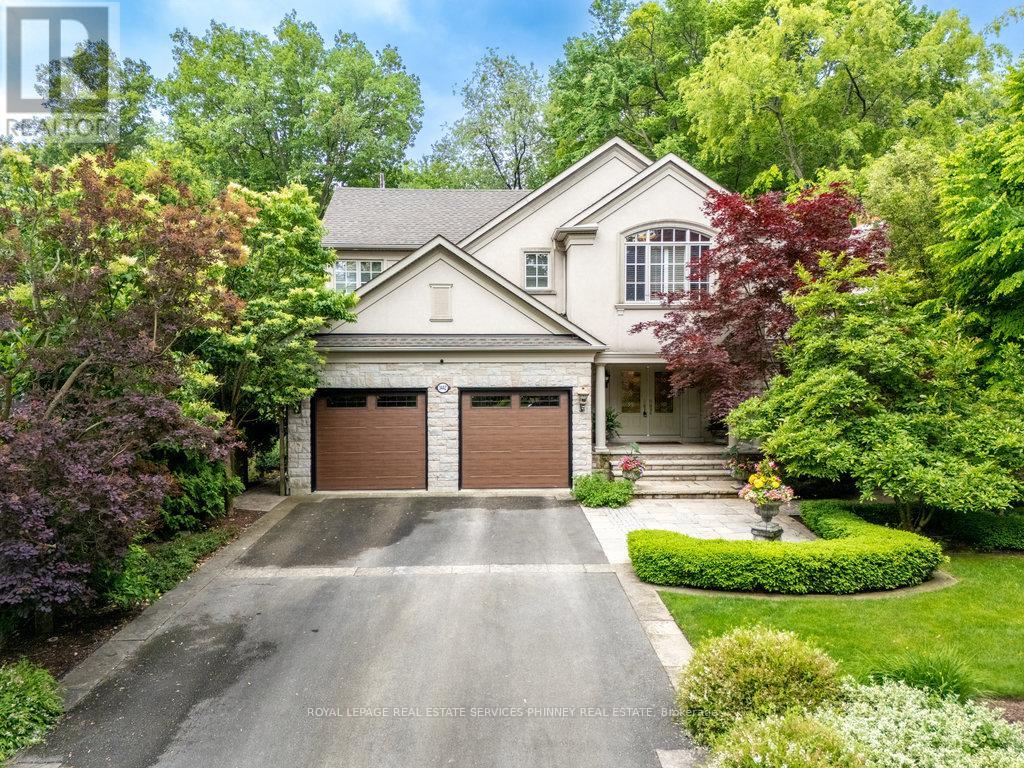 1442 Glenburnie Rd, Mississauga, ON L5G 3C8