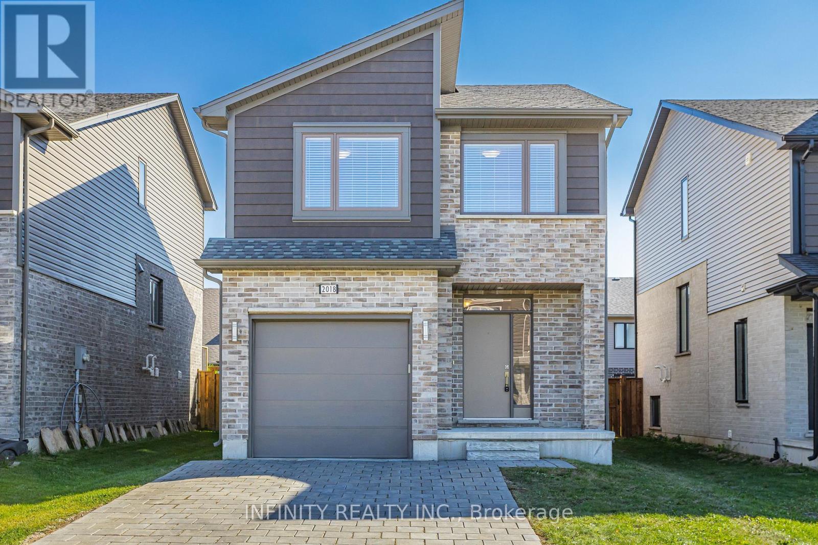 2018 Clayridge Way, London, ON N6G 0V3