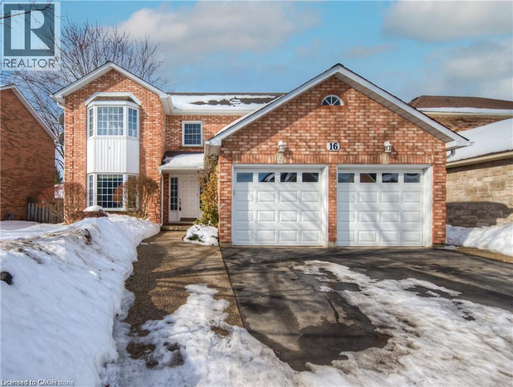 16 Beasley Cres, Cambridge, ON N1T 1J9