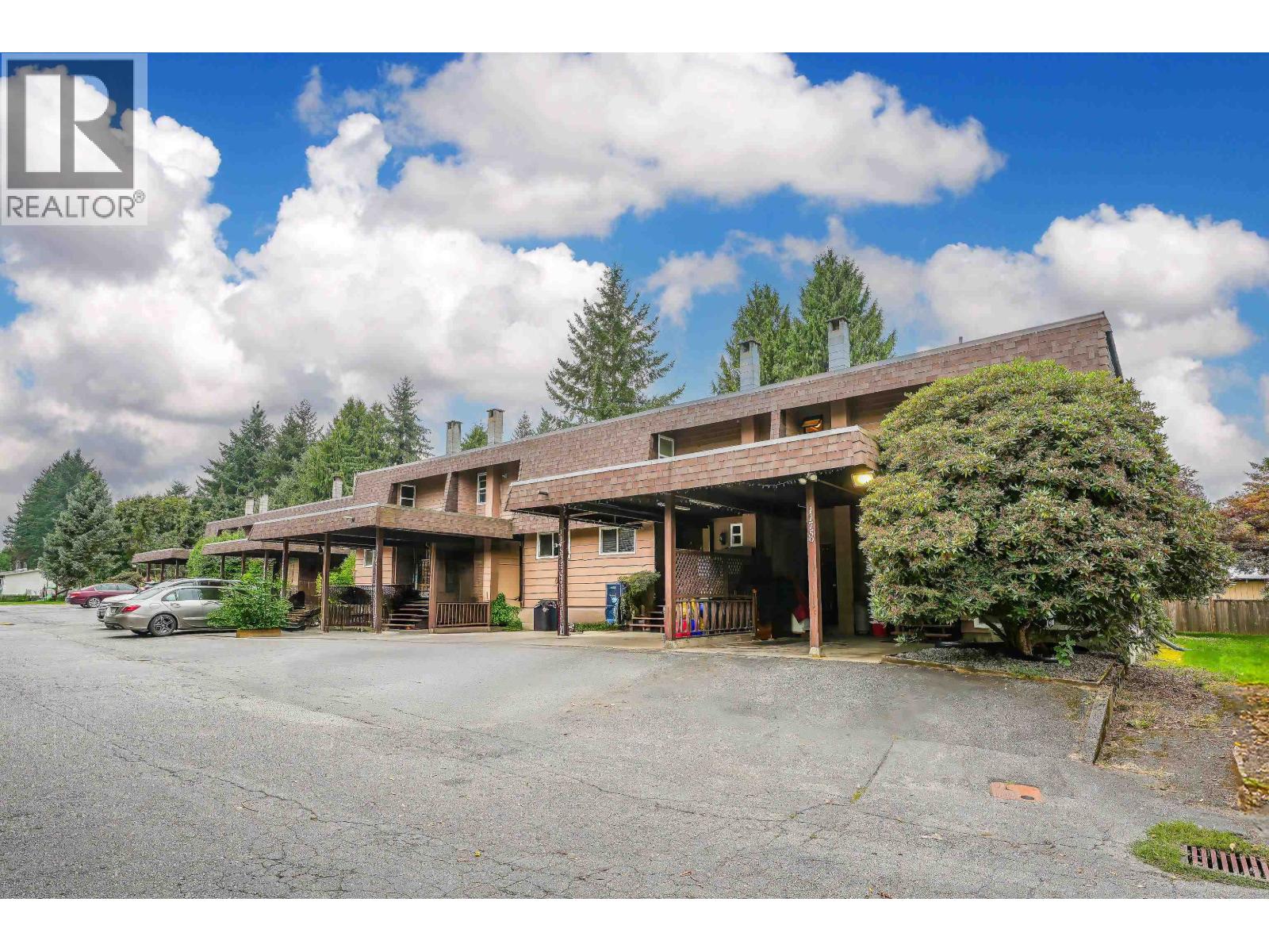 11759 Darby St, Maple Ridge, BC V2X 5G1