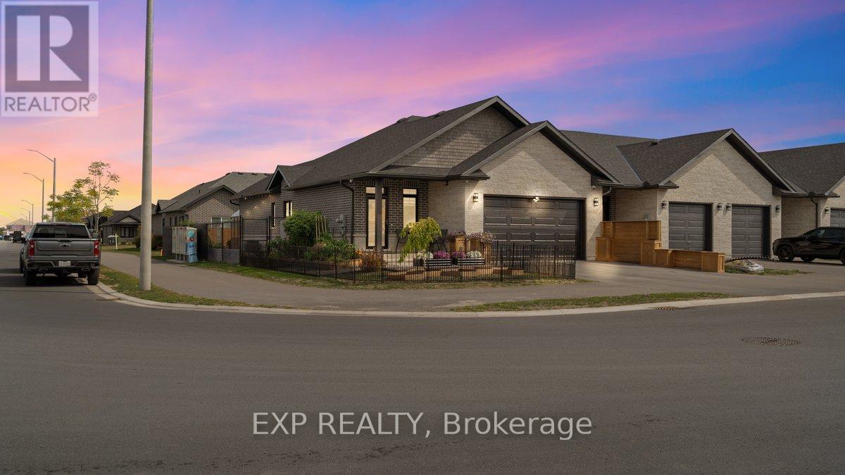 30 Raycroft Dr, Belleville, ON K8N 0M2