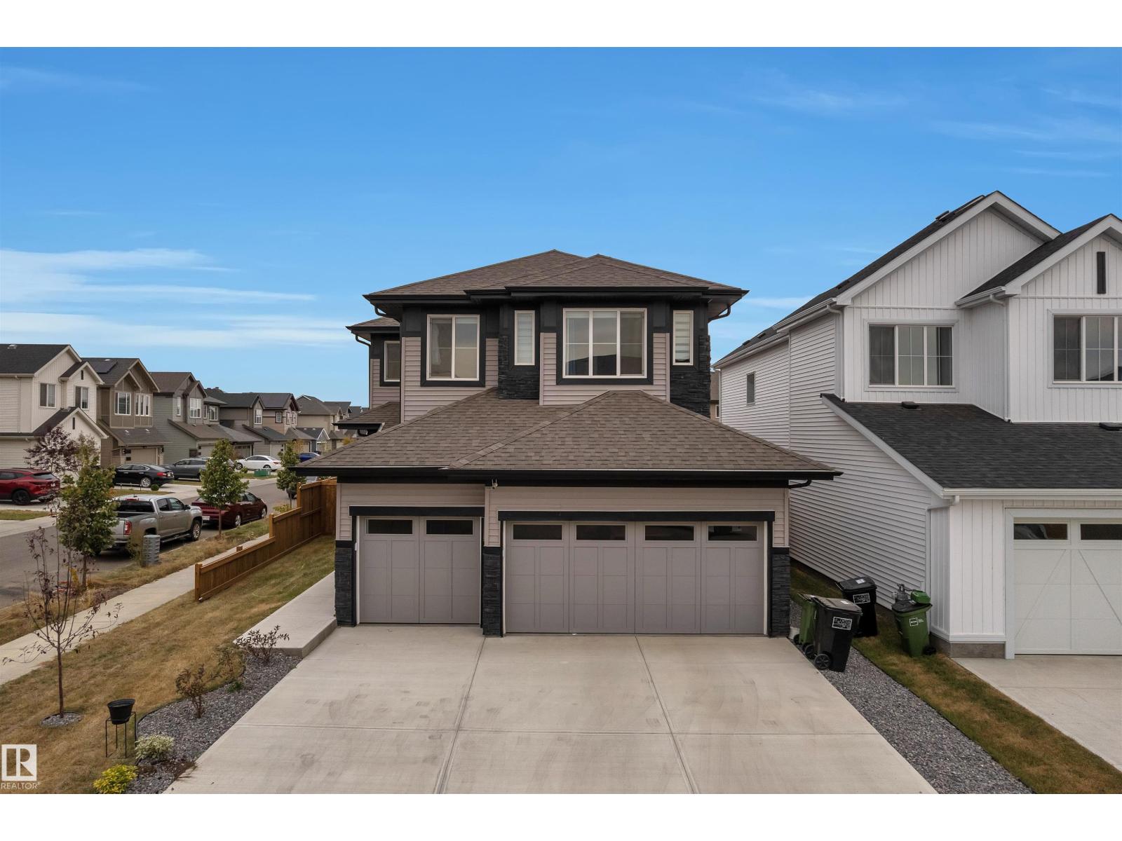 98 Av Nw Unit 22534 #a, Edmonton, AB T5T 7R7